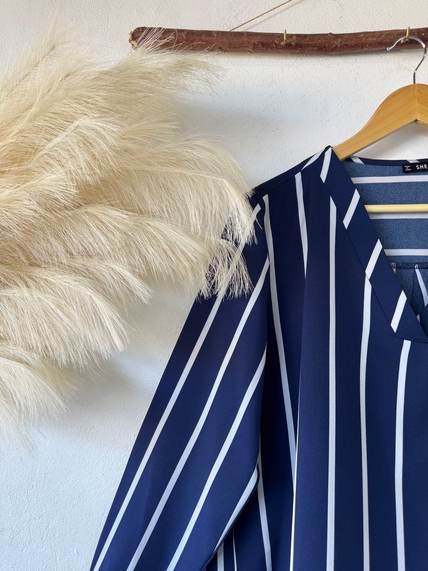 Blusa Rayas Azul Marino y Blanco