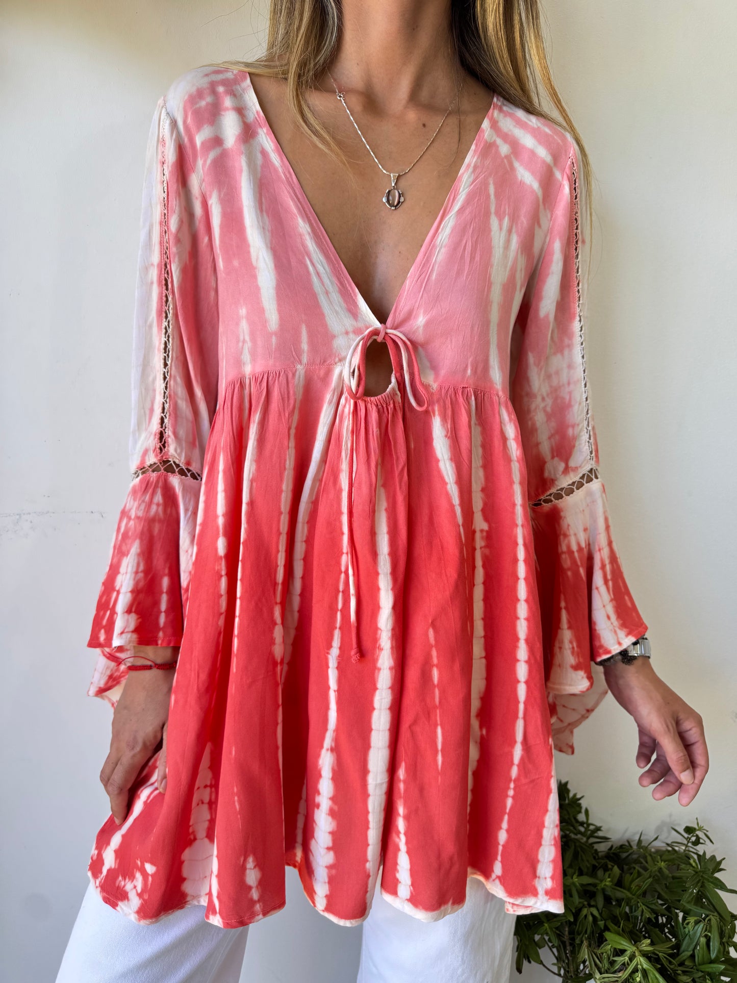 Blusa Tie- Dye Manga Acampanada