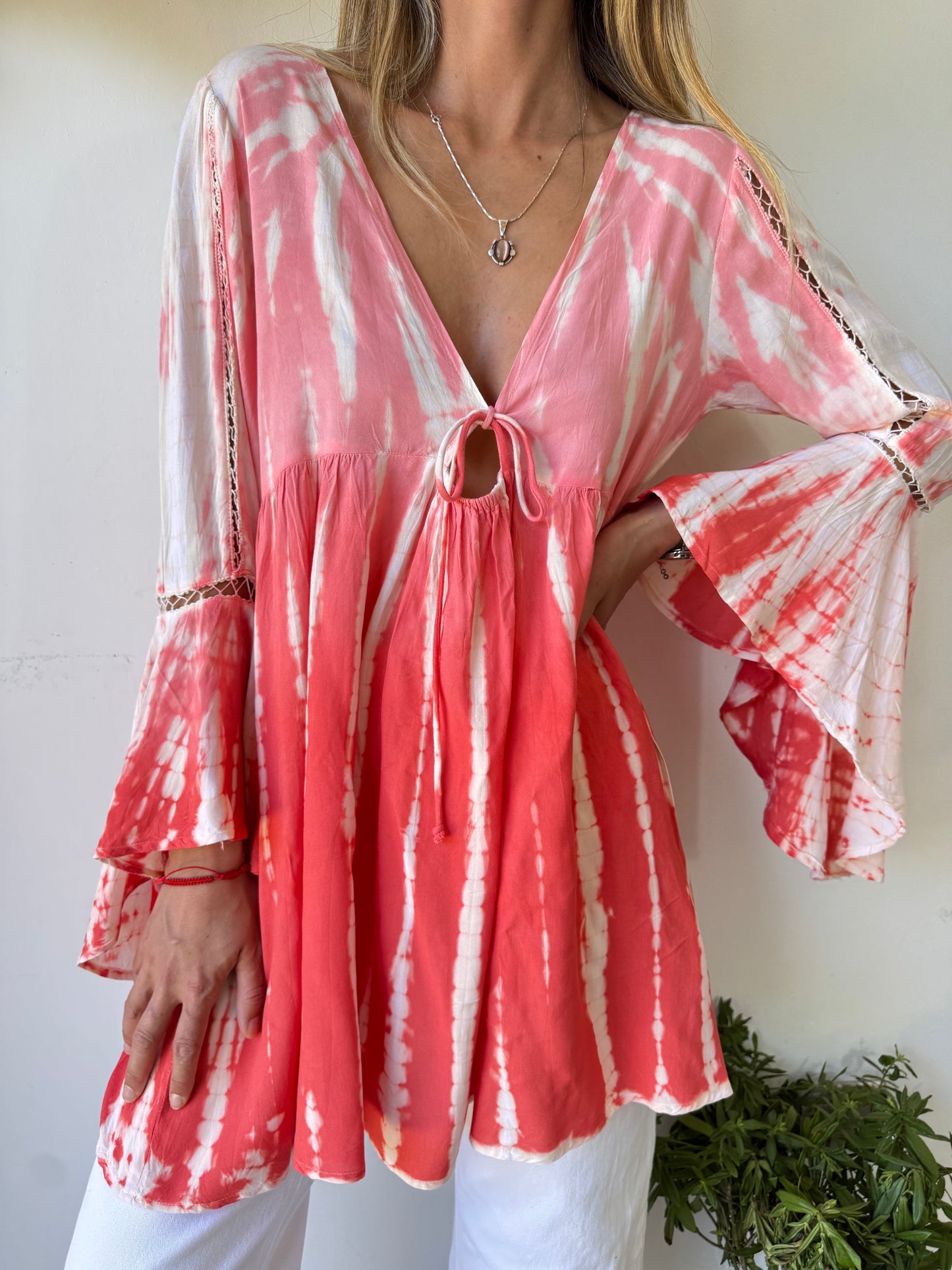 Blusa Tie- Dye Manga Acampanada